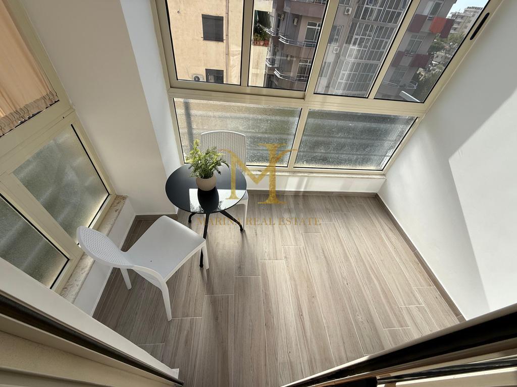 Shitet Super Apartament 1+1 i investuar, plazh Rrota Kuqe !