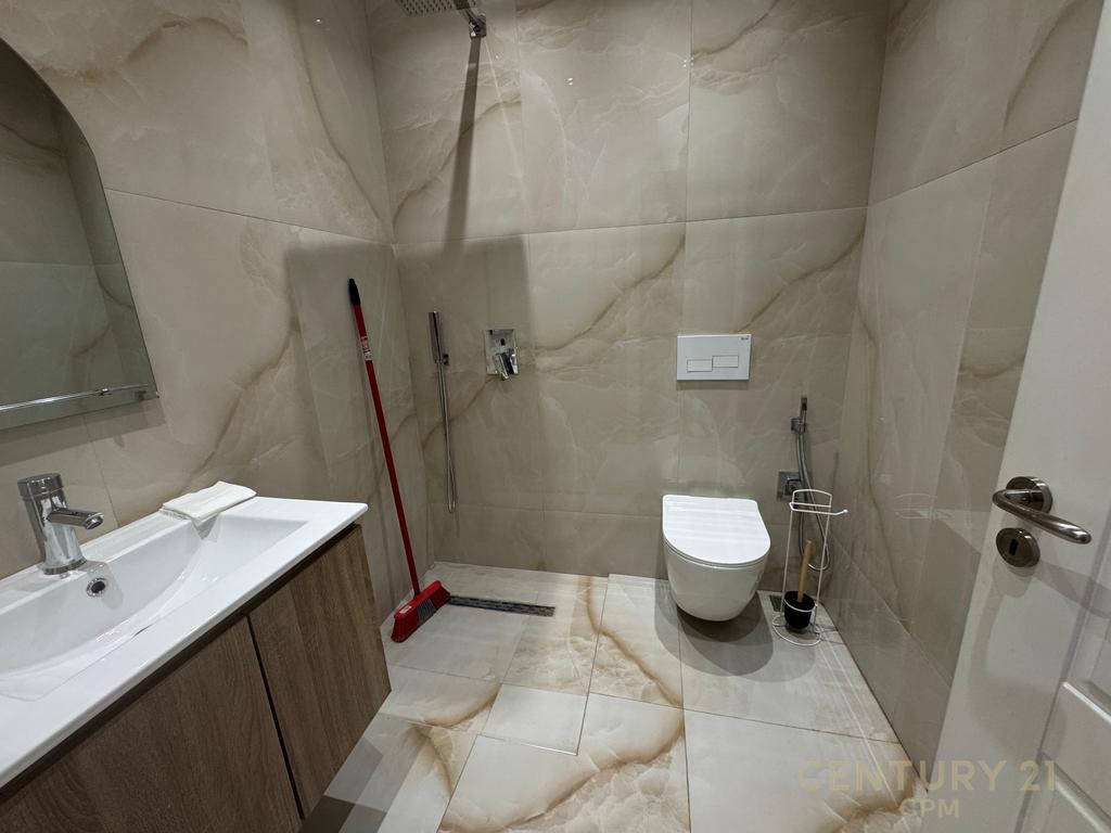 Apartment 2+1 For Sale in the Botanical Zoological Garden area, Tirana 210,000 €
