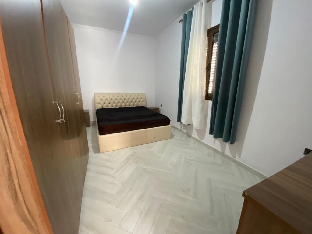 🏡 Si affitta il primo piano di una villa