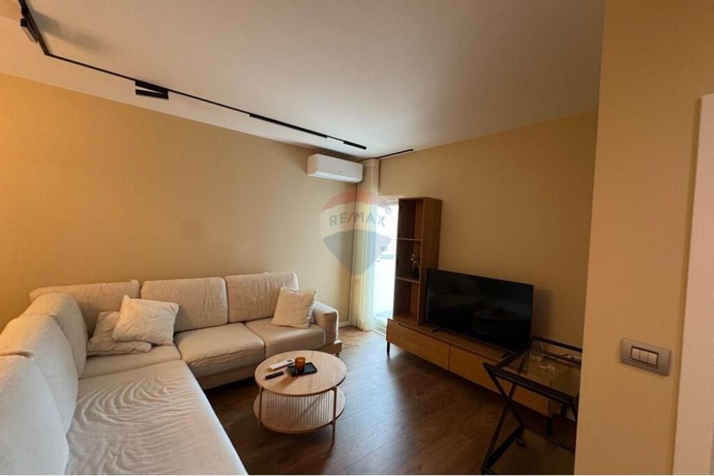 Apartment 2+1 for Rent - Commune of Paris