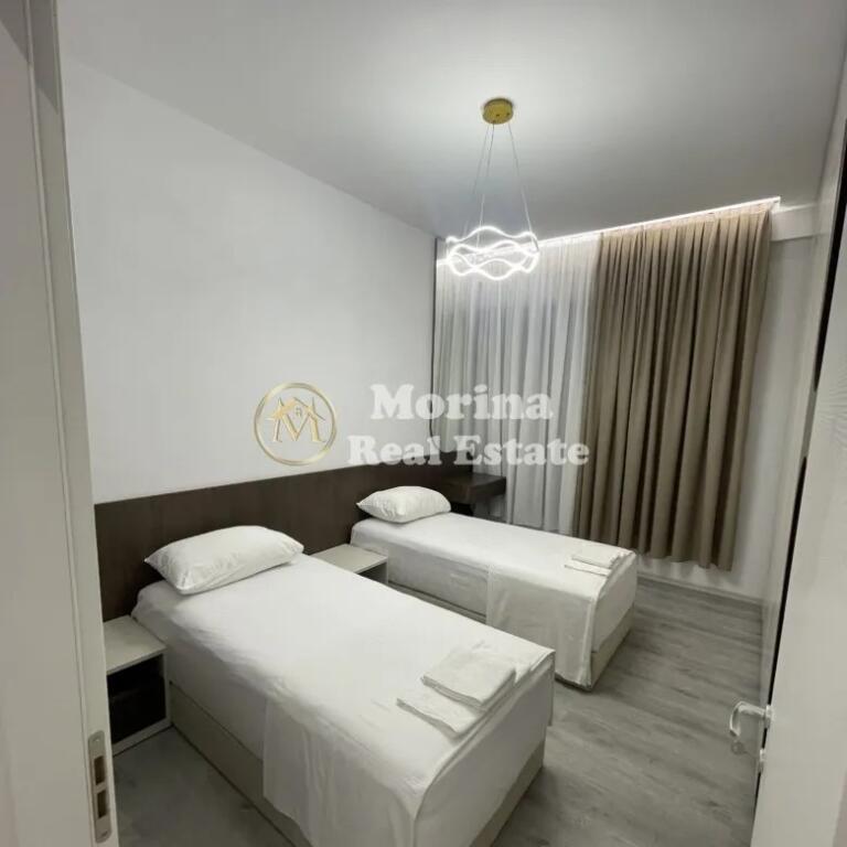 Affitto, Appartamento 2+1+ 2 Posti Auto, Ex Piazza Aquila, 850 Euro/Mese