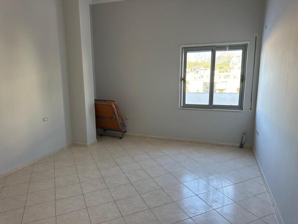 Appartamento 2+1 in affitto Vuoto a Fresk !