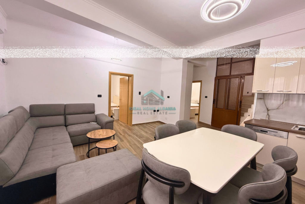 Xhamia, Vlore- Jepet me qera apartament 3+1+2