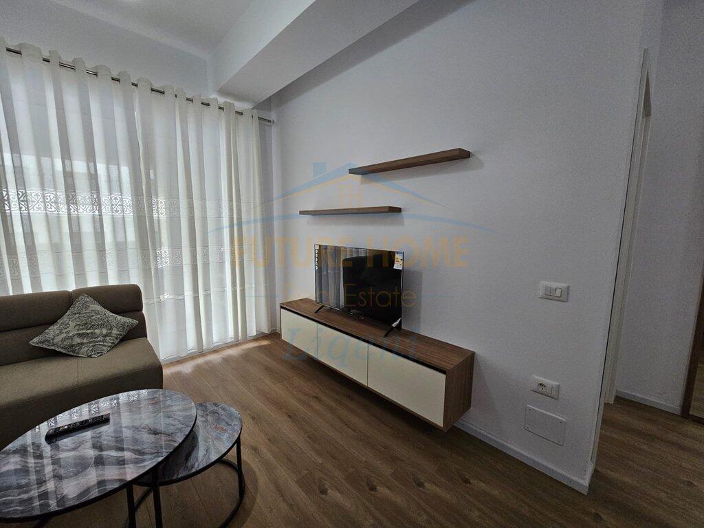 Qera, Apartament 1+1, Ali Demi, Tiranë.