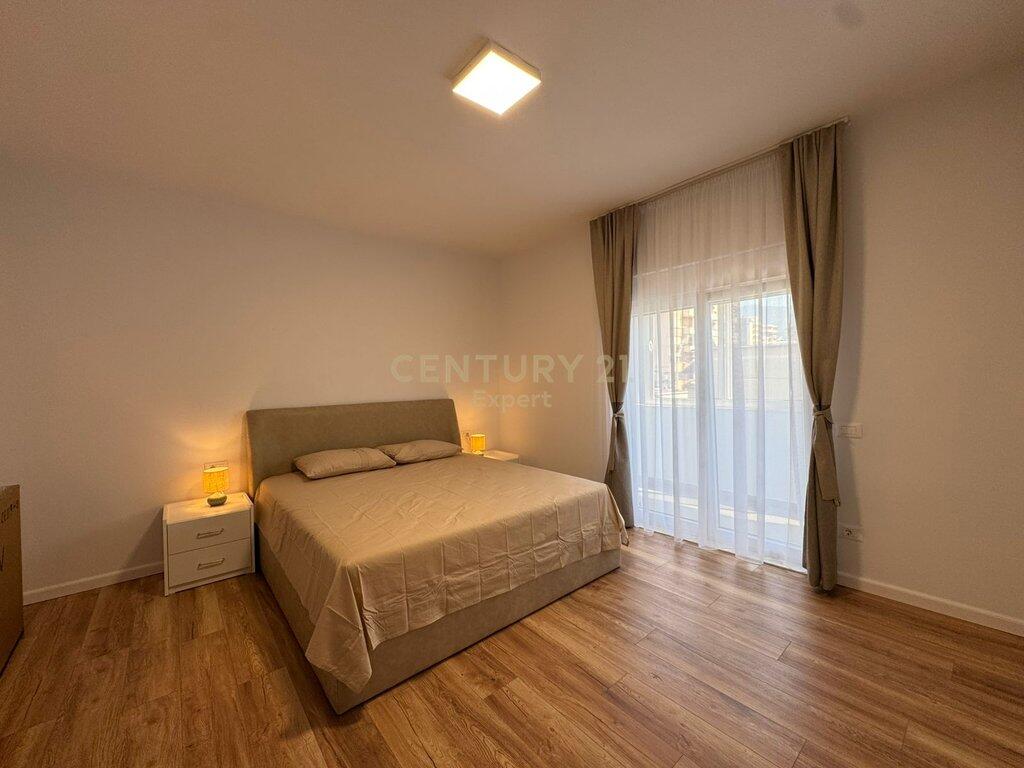 AFFITTIAMO APPARTAMENTO 2+1 IN PIAZZA WILLSON!!