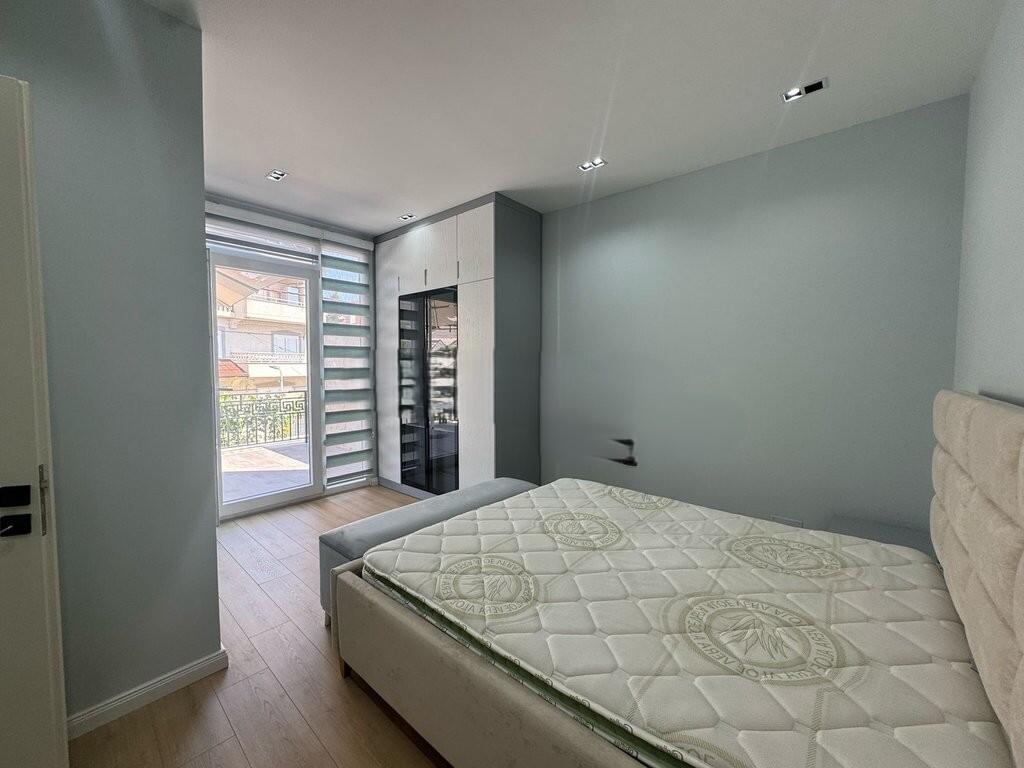 JAPIM ME QIRA APARTAMENT 2+1+2 NE KAT VILE, SAUK!! 600 € /Muaj