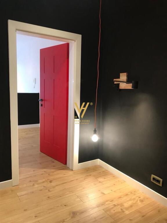 UFFICIO 110 M2 IN AFFITTO IN VIA DURRES 1.100 EURO