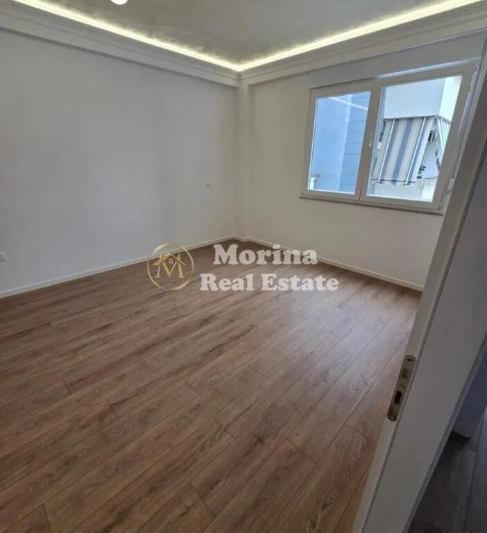 Sale, Apartment 2+1, at Qendra Condor, Price 210000 Euro