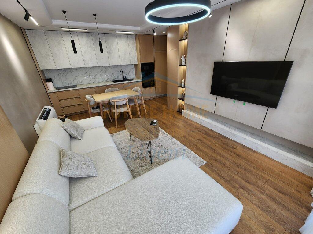 Qera, Apartament 2+1, Selitë, Tiranë.