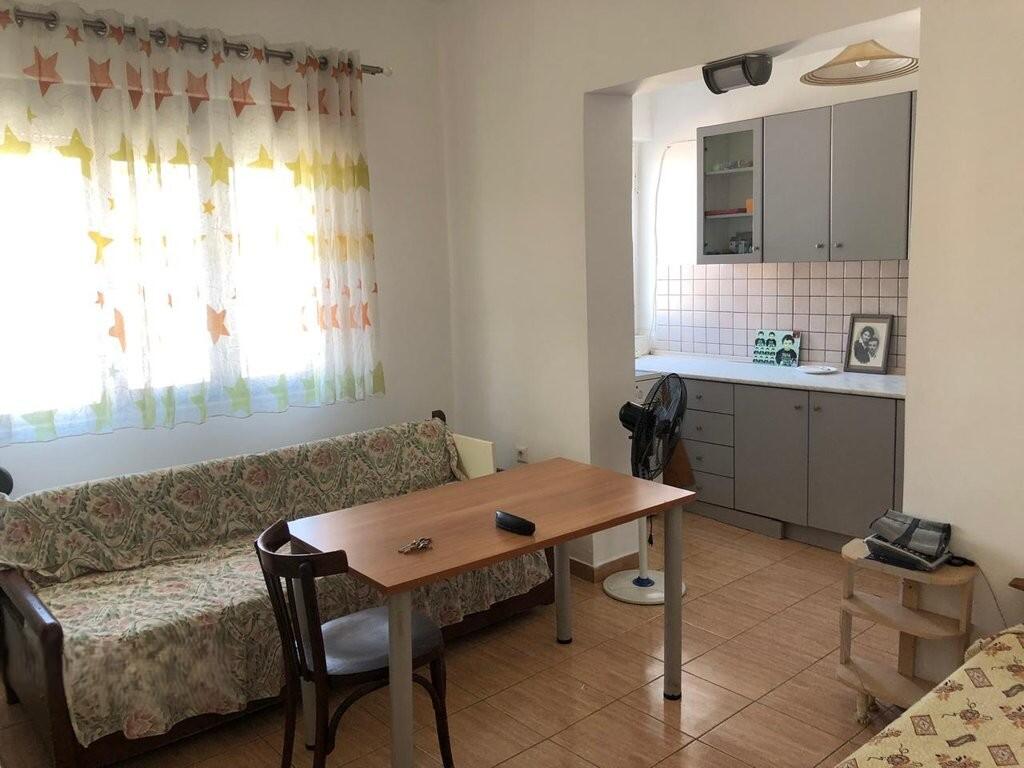JEPET ME QIRA APARTAMENT 2+1 TEK GARDA ! 500 € /Muaj