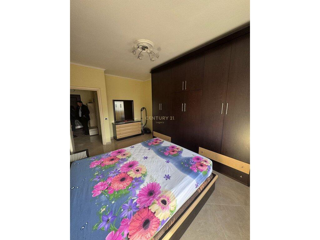 Appartamento 2+1 In Affitto ad Astir, Tirana - Prezzo: Contattare | 95 m²