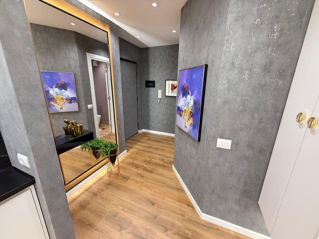 Apartment 2+1+2 Complex Colombo for Sale