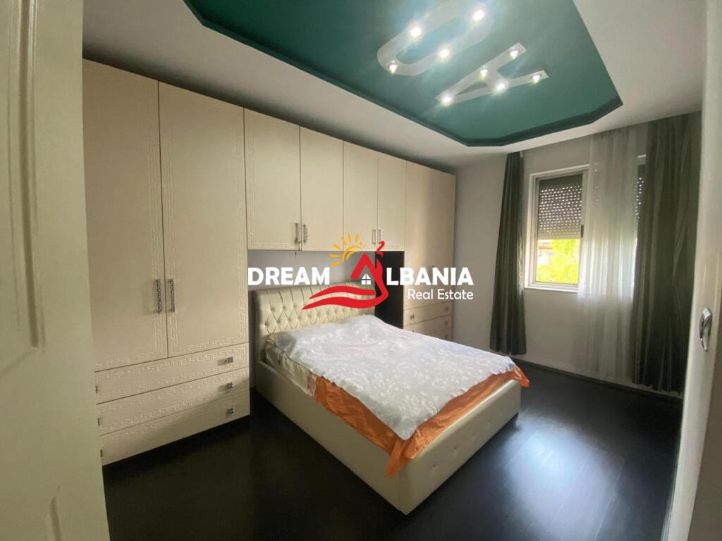 Shitet apartament 2+1 tek Rruga e Durresit (ID 4129493)