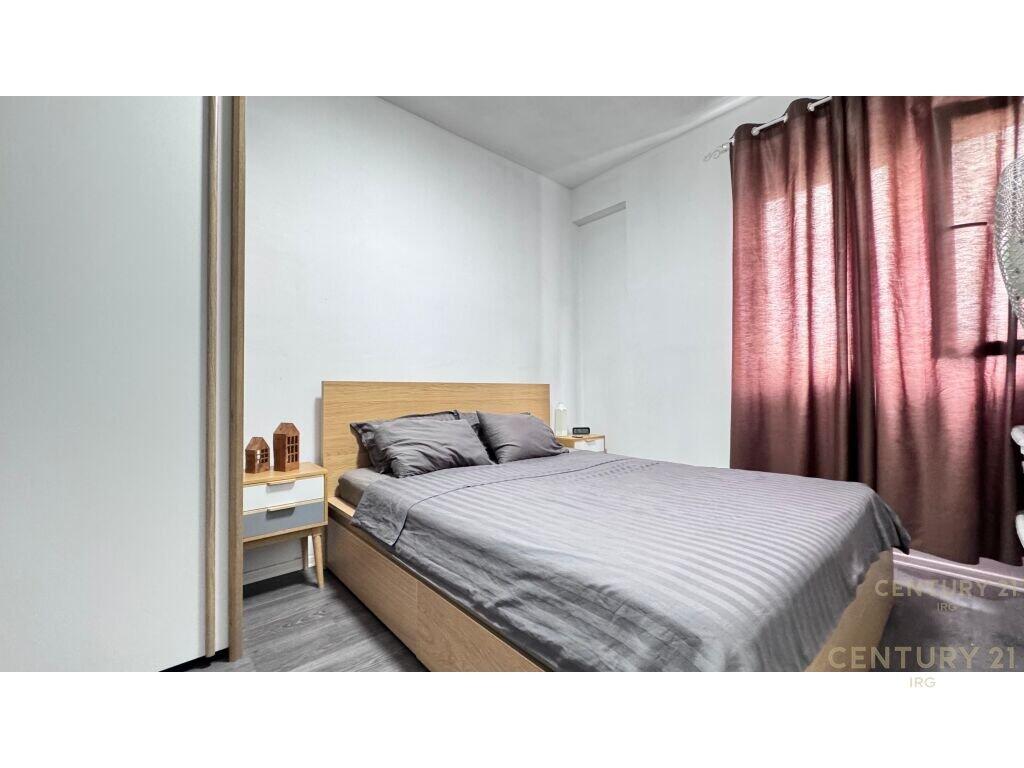 Apartament 1+1 te qira te Liqeni i Thate.