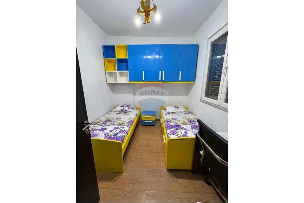Jepet apartament 2+1 me qira ne rrugen Jordan Misja