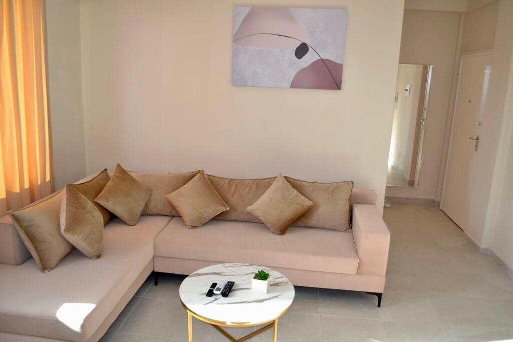 Apartament 1+1 me Qira – Rruga e Barrikadave