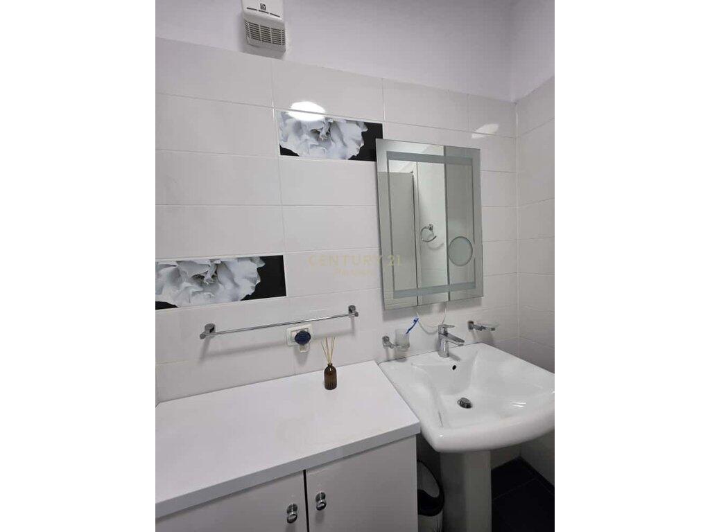 Qira, APARTAMENT 2+1+2 TUALETE + 2 BALLKONE TEK KOMPLEKSI PANORAMA