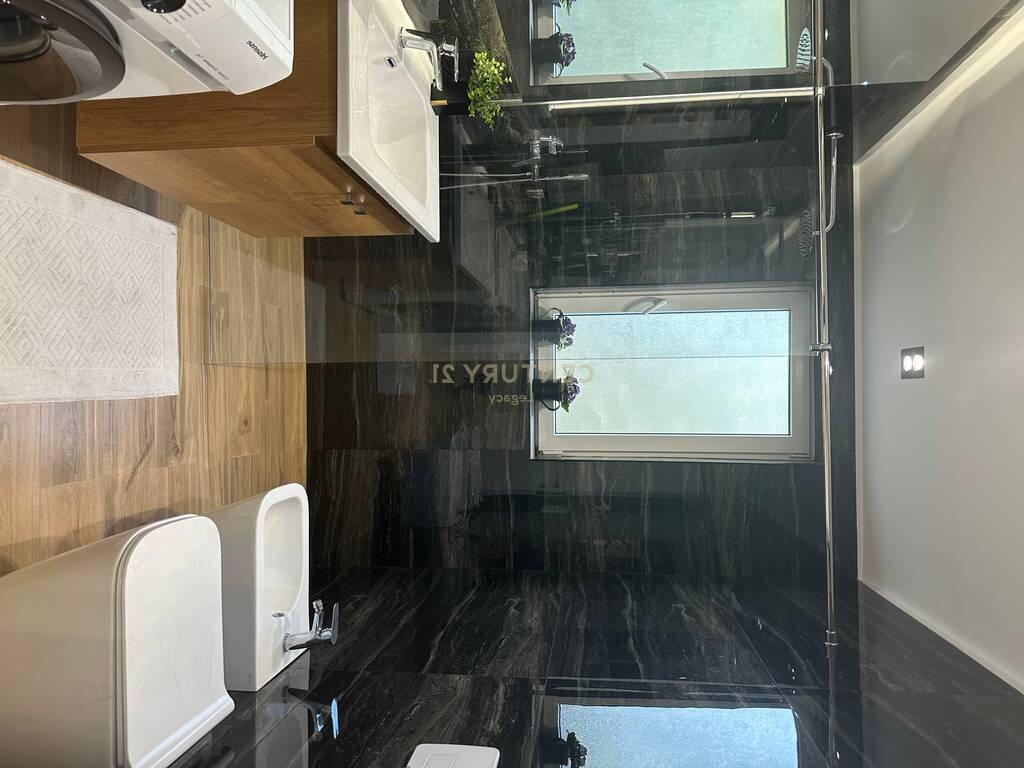 APARTAMENT 2+1 PËR SHITJE – LIQENI I THATË