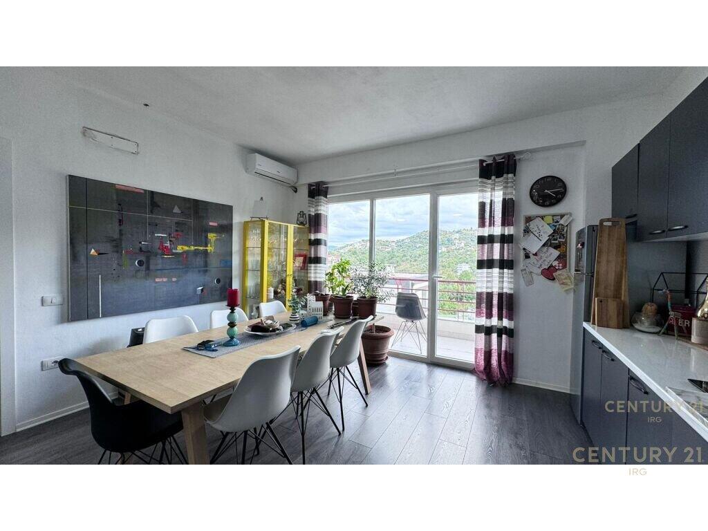 Apartament 1+1 te qira te Liqeni i Thate.