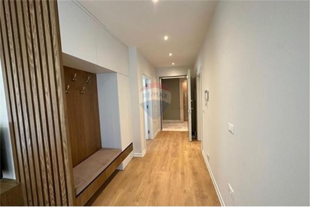 Apartment 1+1 for rent at Zogu i Zi