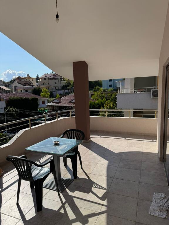 Villa – 4th floor for rent, furnished
