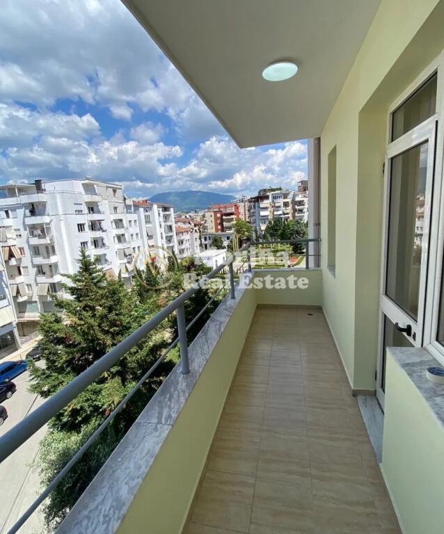 Qera, Apartament 2+1, Kodra e Diellit, 550 euro/muaj