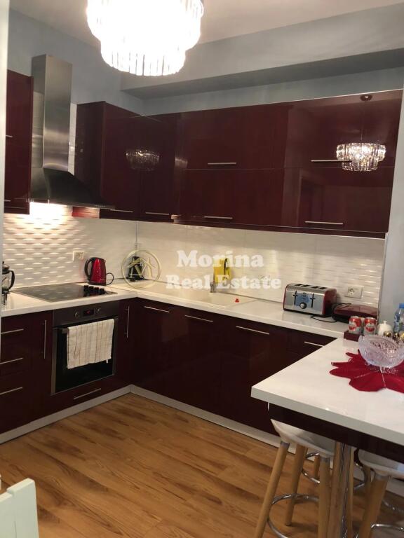 Qera Apartament 3+1, Kamez, 450 Euro/muaj.