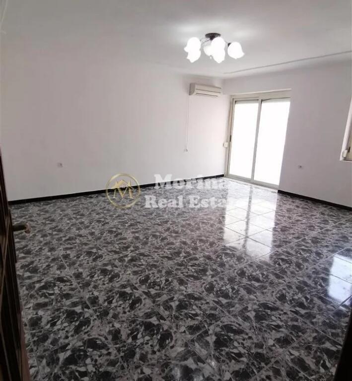 Qera Apartament, 3+1+Bllk, “Myslym Shyri” 500 Euro/Muaj