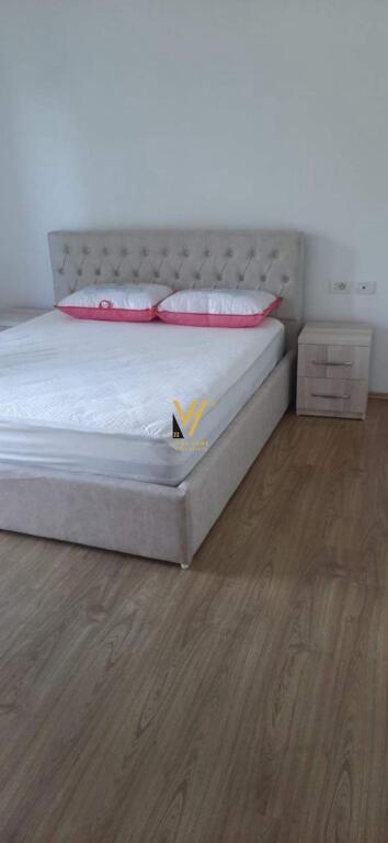 JEPET APARTAMENT 2+1+BLK ME QIRA TE QYTET STUDENTI 450 EURO