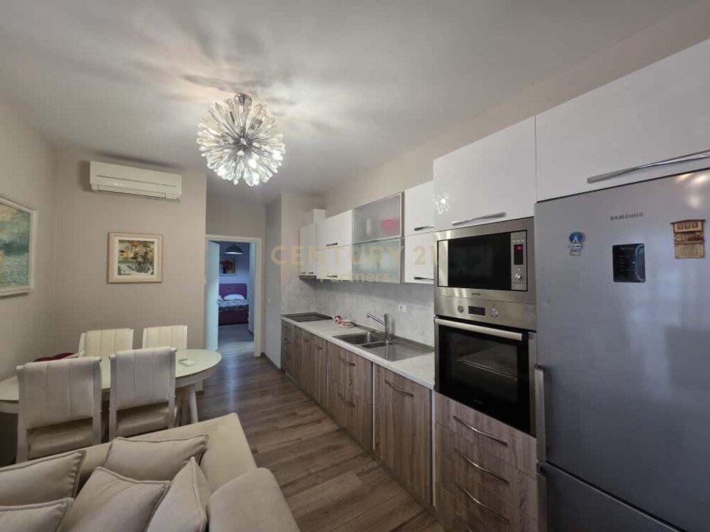 Qira, APARTAMENT 2+1+2 TUALETE + 2 BALLKONE TEK KOMPLEKSI PANORAMA