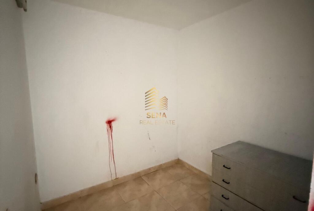 Qira, Ambient Biznesi, Laprake, 400 Euro/Muaj