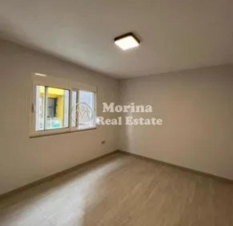 Qera, Ambient Biznesi, Piramida, 700 euro/muaj