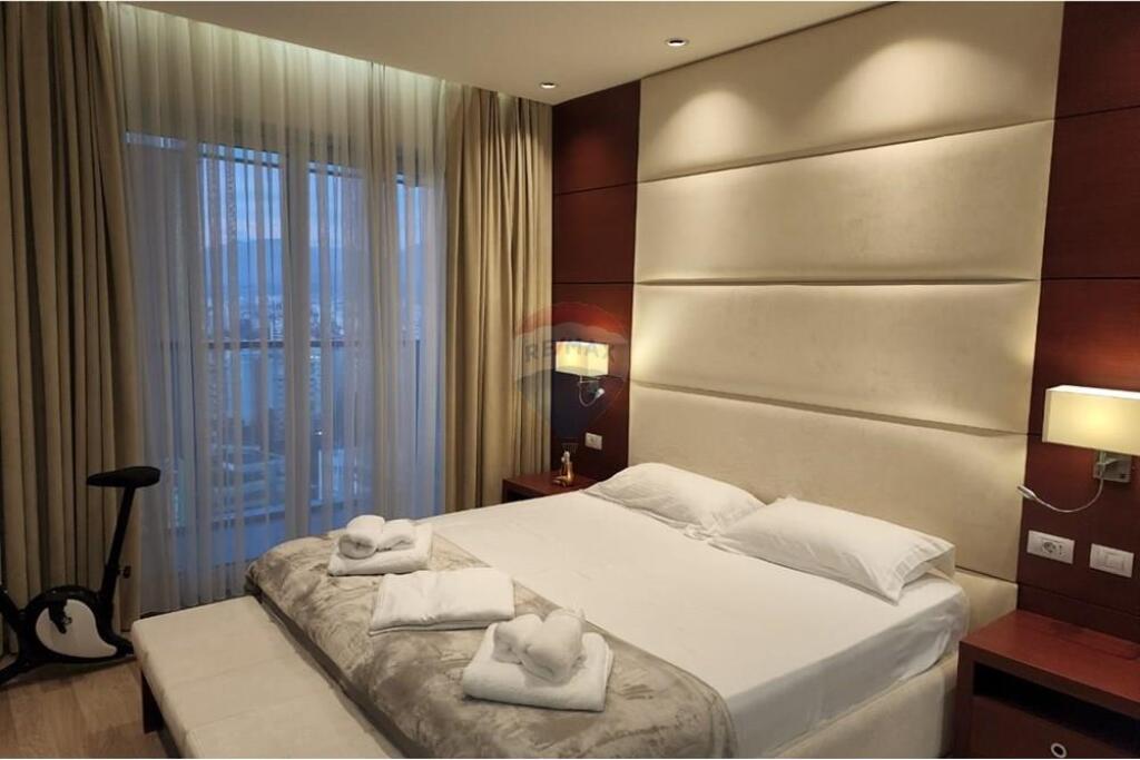 APARTAMENT 2+1 PER SHITJE TEK AMBASADOR 3 !