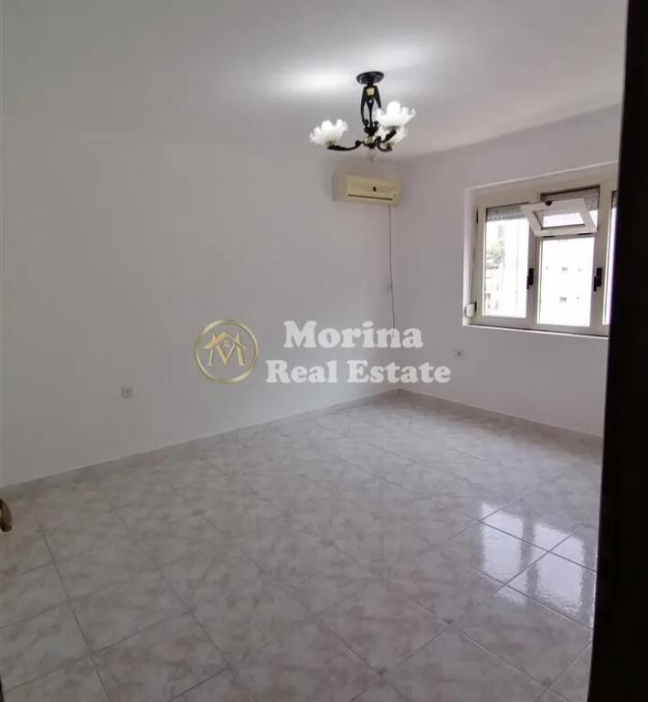 Qera Apartament, 3+1+Bllk, “Myslym Shyri” 500 Euro/Muaj