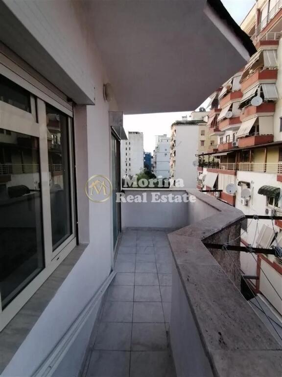 Qera Apartament, 3+1+Bllk, “Myslym Shyri” 500 Euro/Muaj