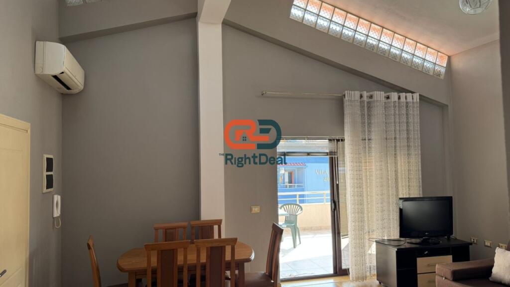 Near the Faculty of Economics, 2+1 Apartment for Rent, With Veranda and Spacious Areas!