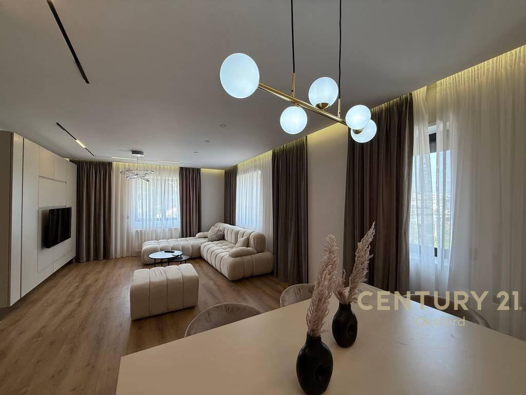 Japim me Qira, Duplex + Post Parkimi, Rezidenca Kodra e Diellit, Tiranë! 1,400 € /Muaj