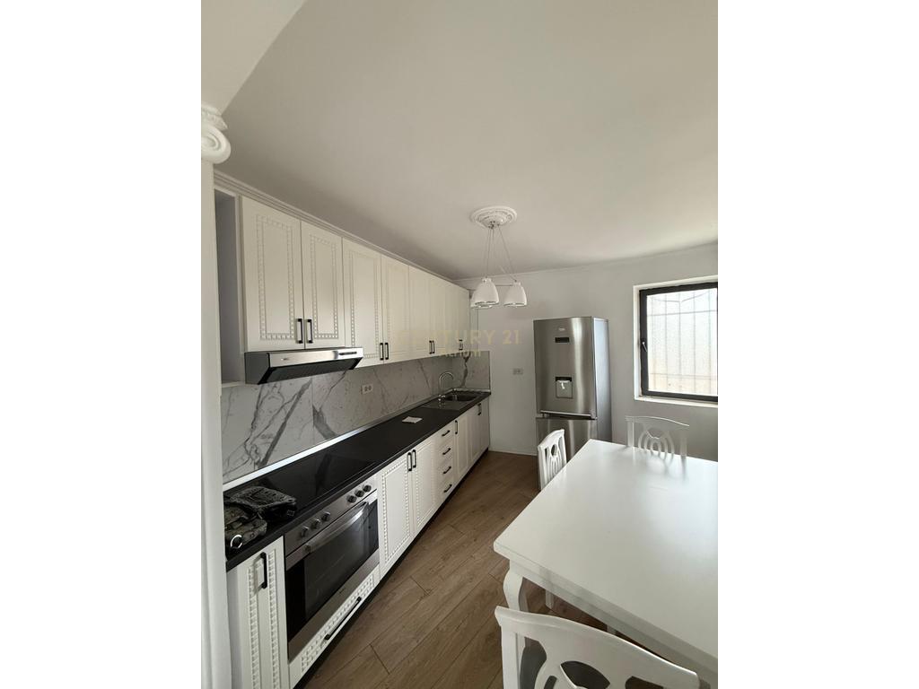 JEPET ME QIRA APARTAMENT 2+1 TE "VASIL SHANTO"