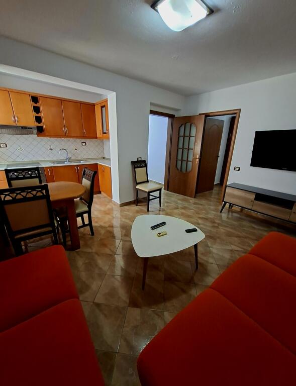 APARTAMENT 1+1 ME QIRA MYSLYM SHYRI