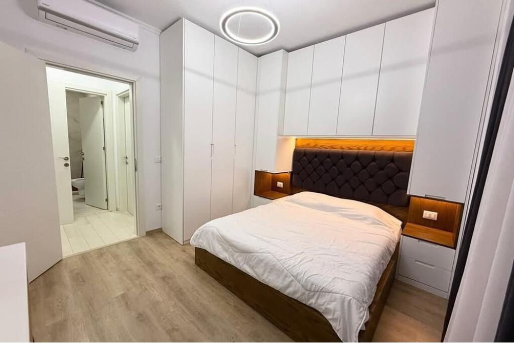 APARTAMENT 2+1 PER QIRA -----KODRA E DIELLIT