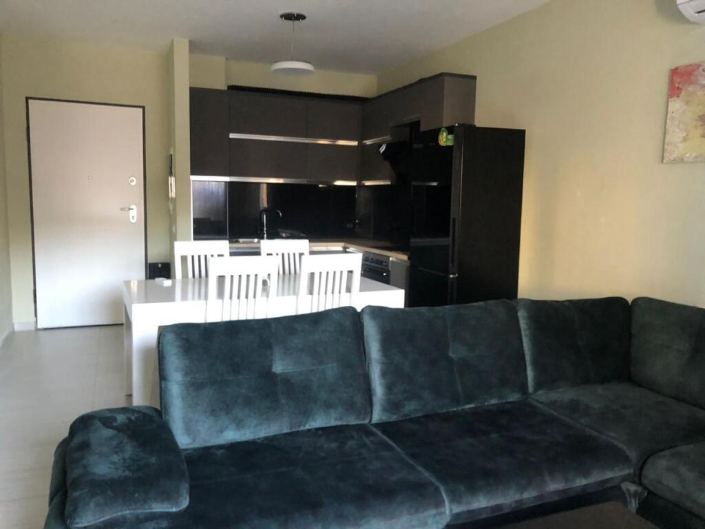 APARTAMENT 2+1 ME QIRA STRADIUMI DINAMO 900 EURO