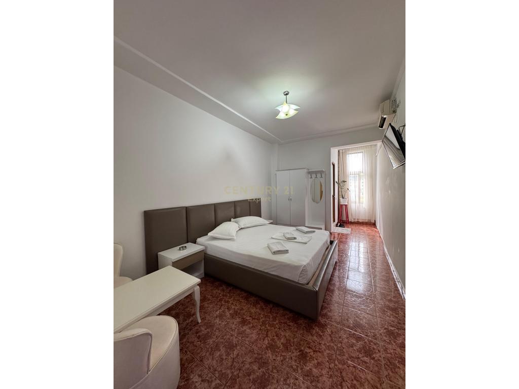 HOTEL FOR RENT ON ELBASAN STREET! - 30,000 € /Month