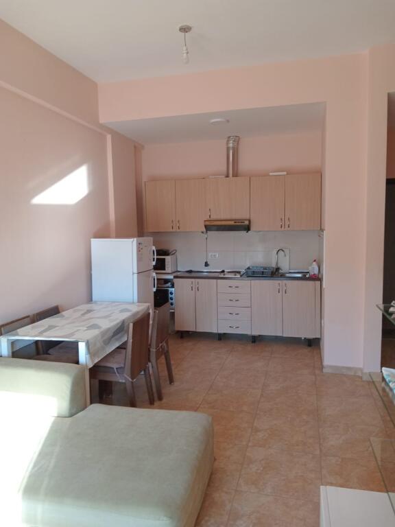 Apartament 2+1 me qera tek Kodra e Diellit 1 (470 Euro)