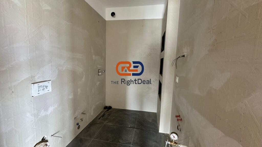 Tek Rezidenca Kodra e Diellit 2, Shitet Apartament 3+1+2, Me Super Pamje!!