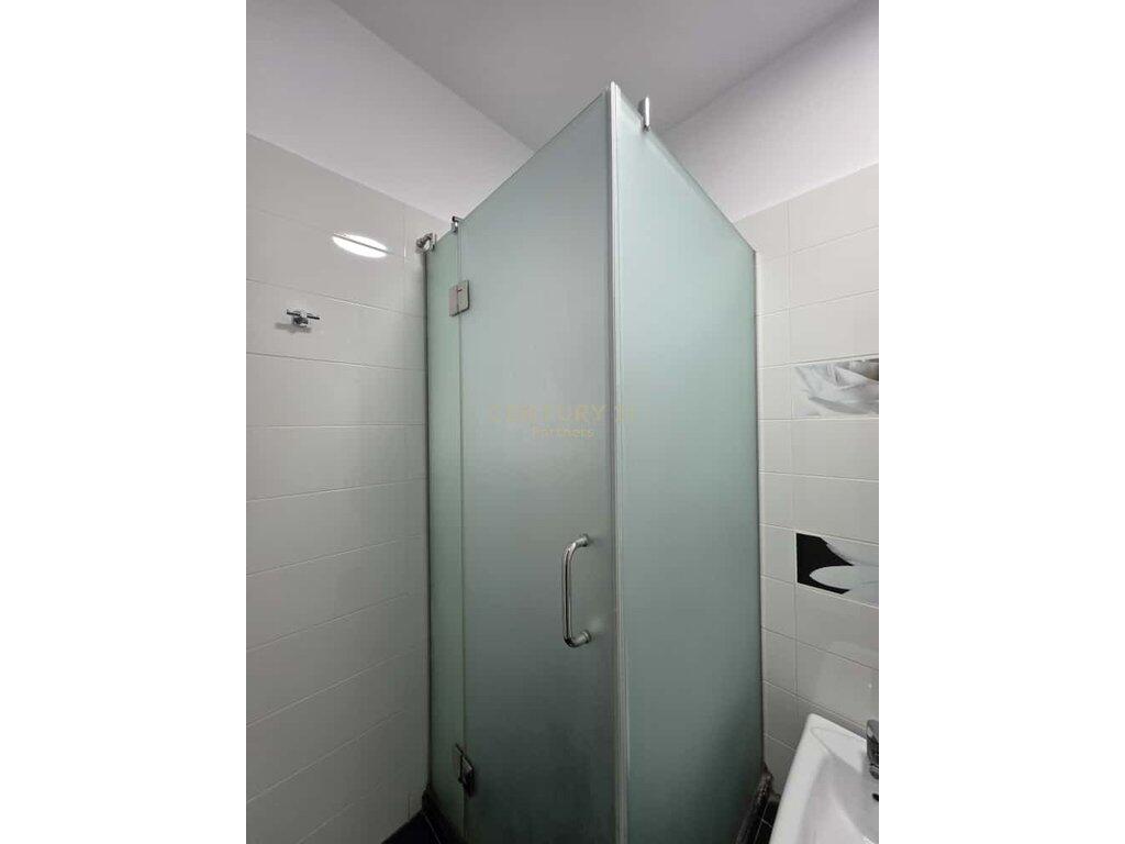 Qira, APARTAMENT 2+1+2 TUALETE + 2 BALLKONE TEK KOMPLEKSI PANORAMA