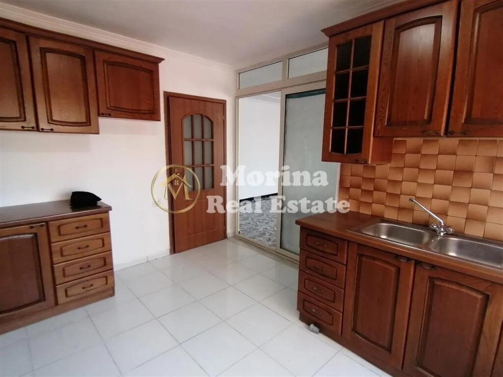 Qera Apartament, 3+1+Bllk, “Myslym Shyri” 500 Euro/Muaj