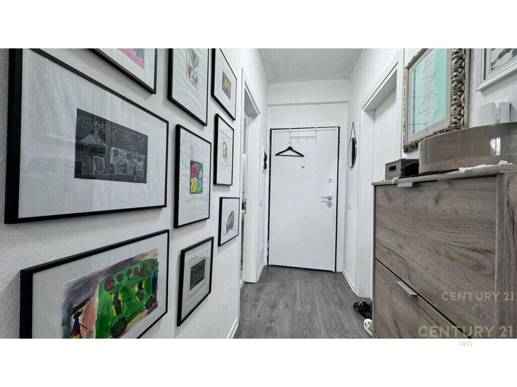 Apartament 1+1 te qira te Liqeni i Thate.