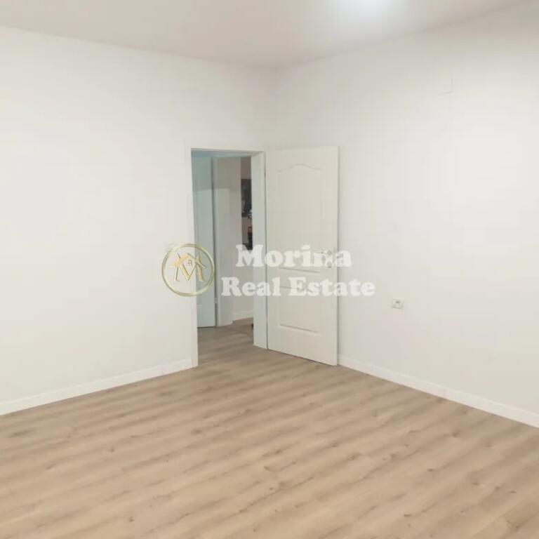 Business Premises for Rent, 1+1, “Blloku” 900 Euro/Month