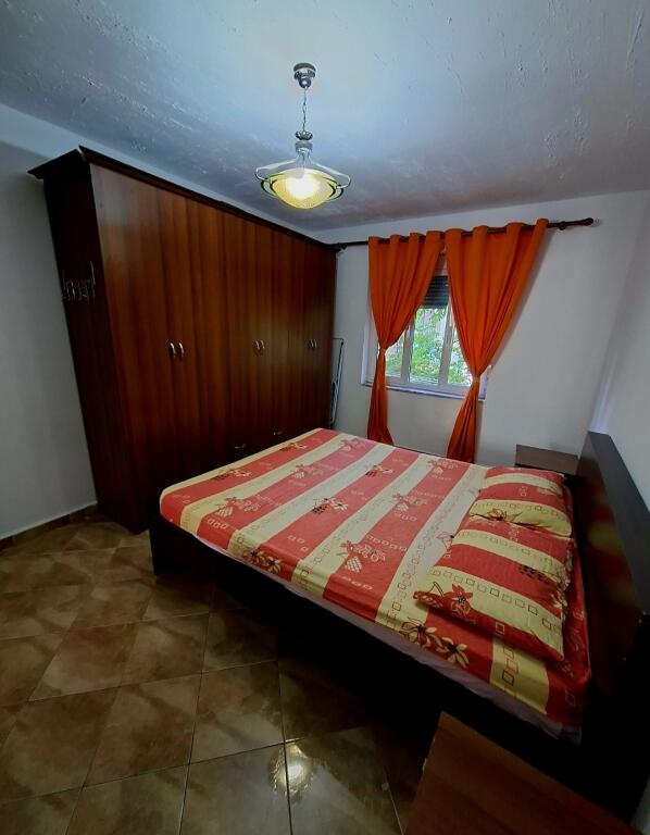 APARTAMENT 1+1 ME QIRA MYSLYM SHYRI