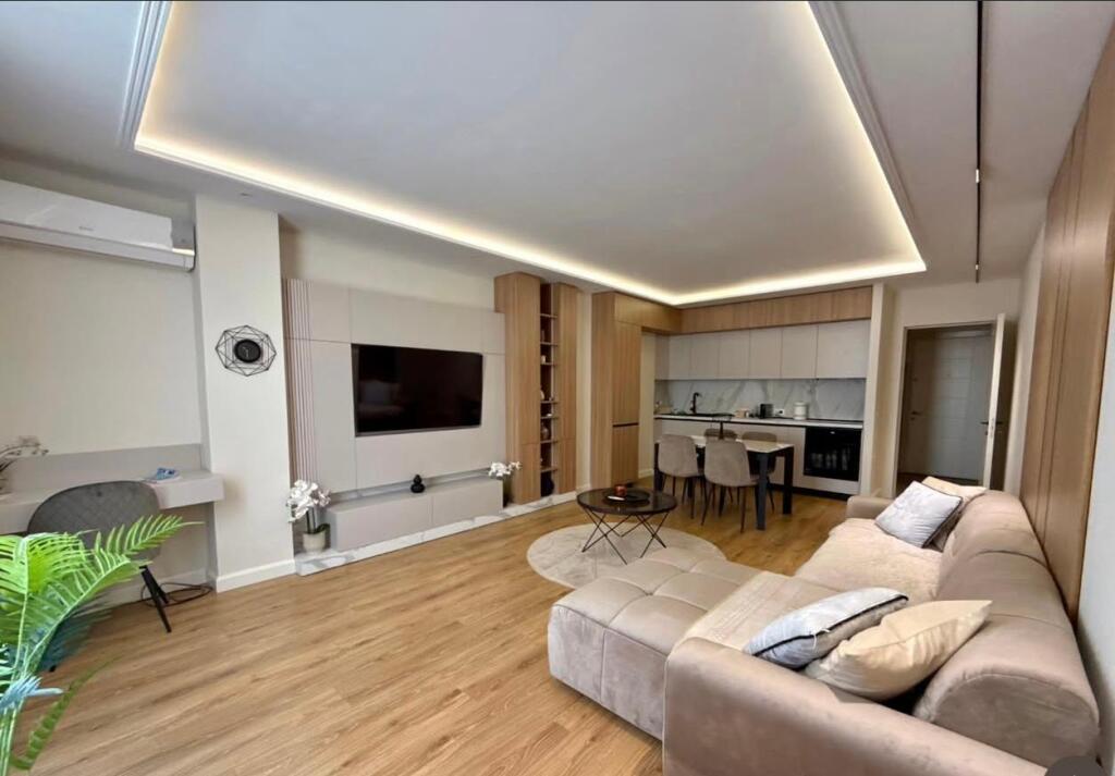 appartamento di lusso in affitto in Via Kavaja